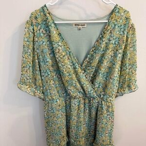 Women’s Blouse